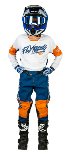 2023 Kinetic Khaos White|Navy|Orange